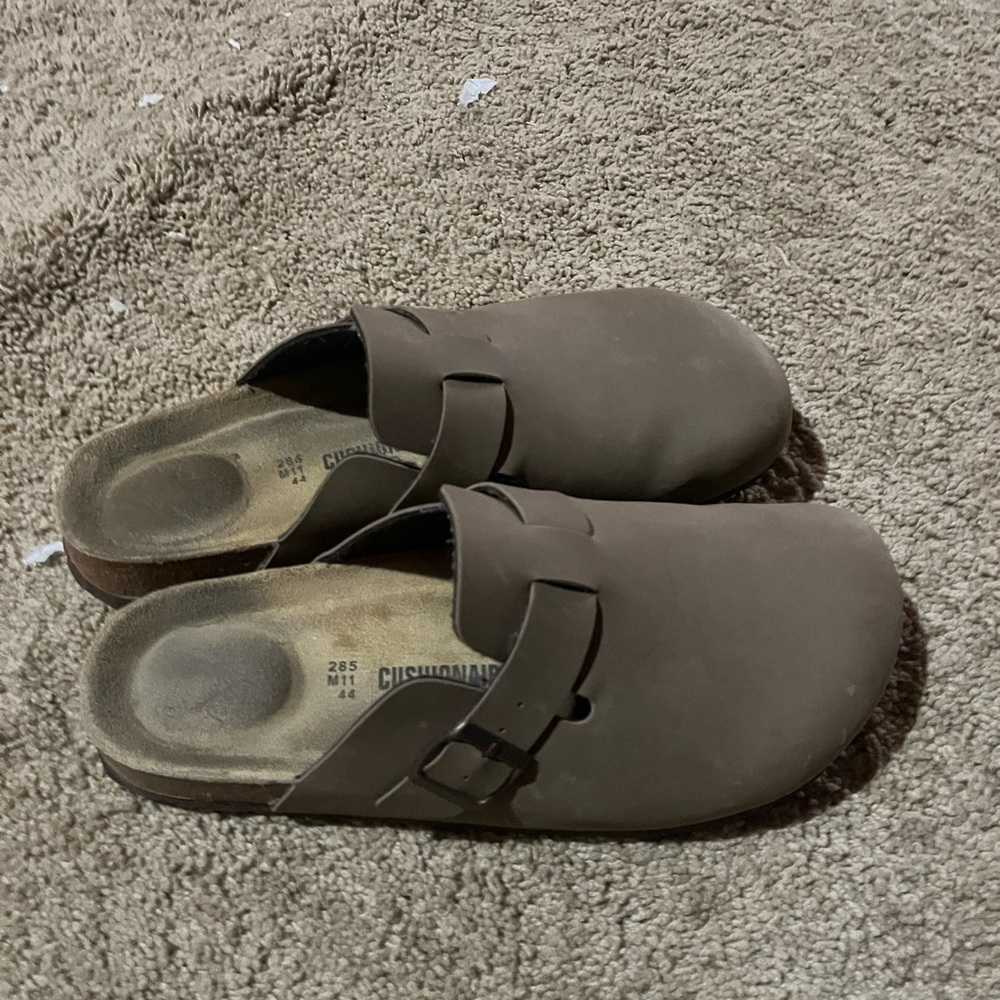 clogs